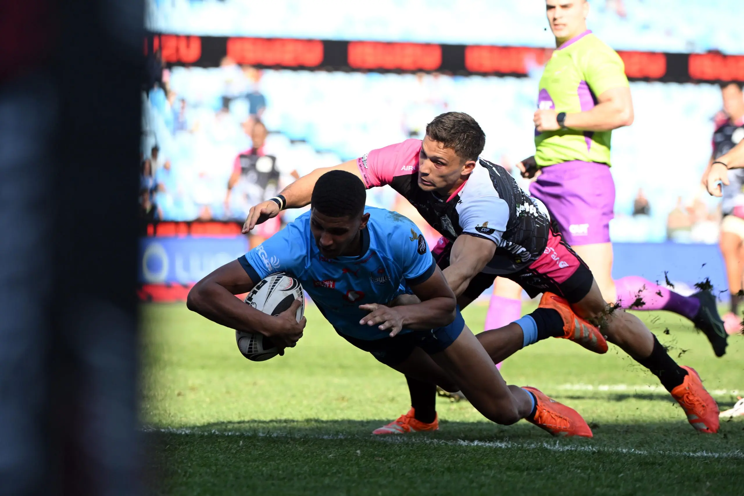 POWERFUL PUMAS FEAST ON VODACOM BULLS