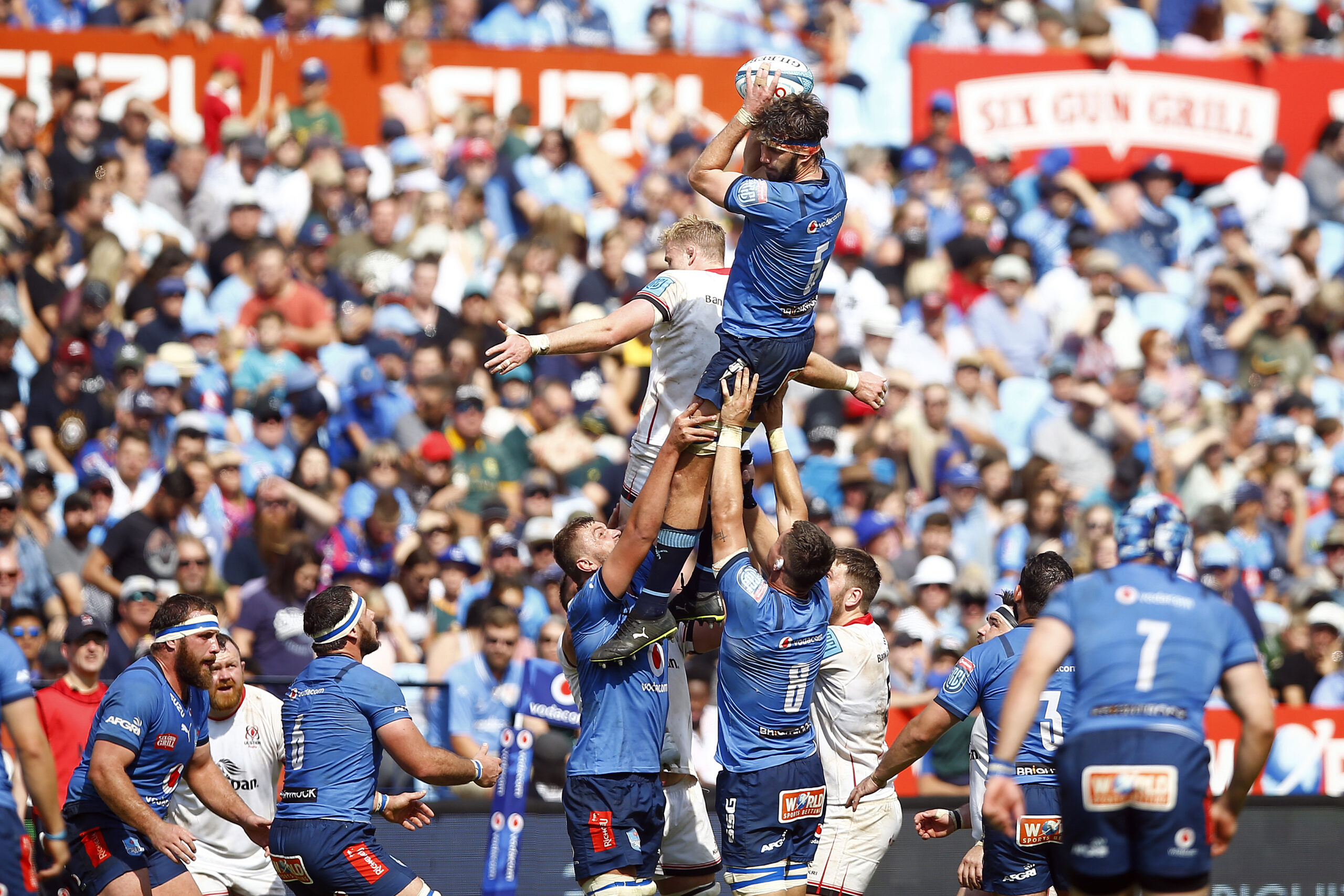 Party at Loftus as Vodacom Bulls claim Vodacom URC victory in front of big crowd