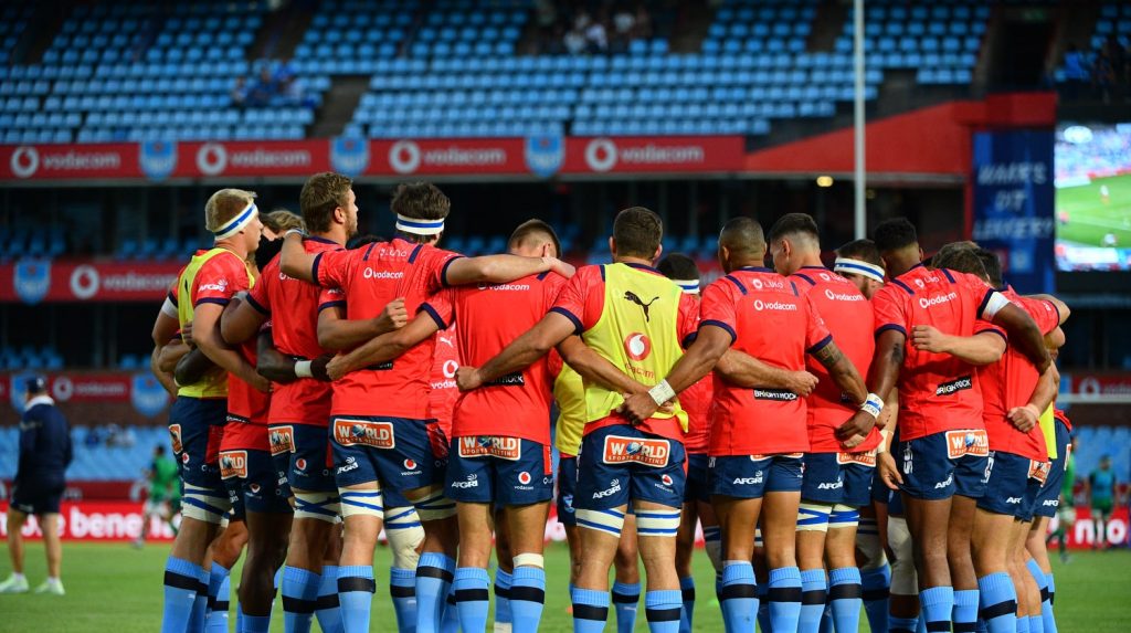 Vodacom Bulls players in a huddle