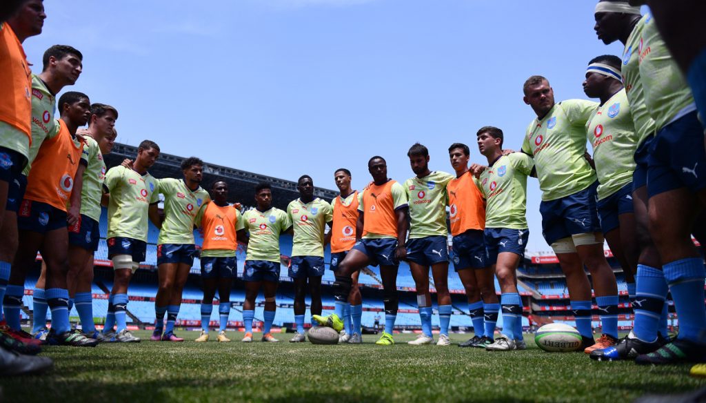 Vodacom Bulls under-21 team huddle