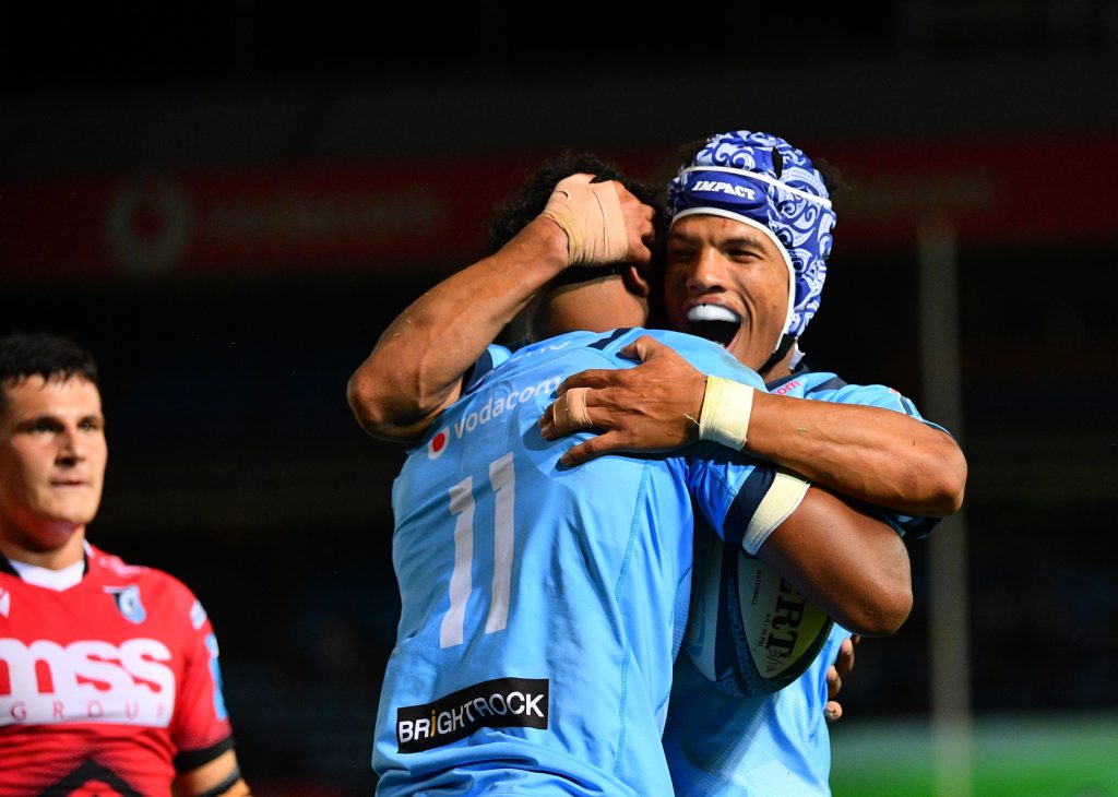 Kurt-Lee hugs Moodie