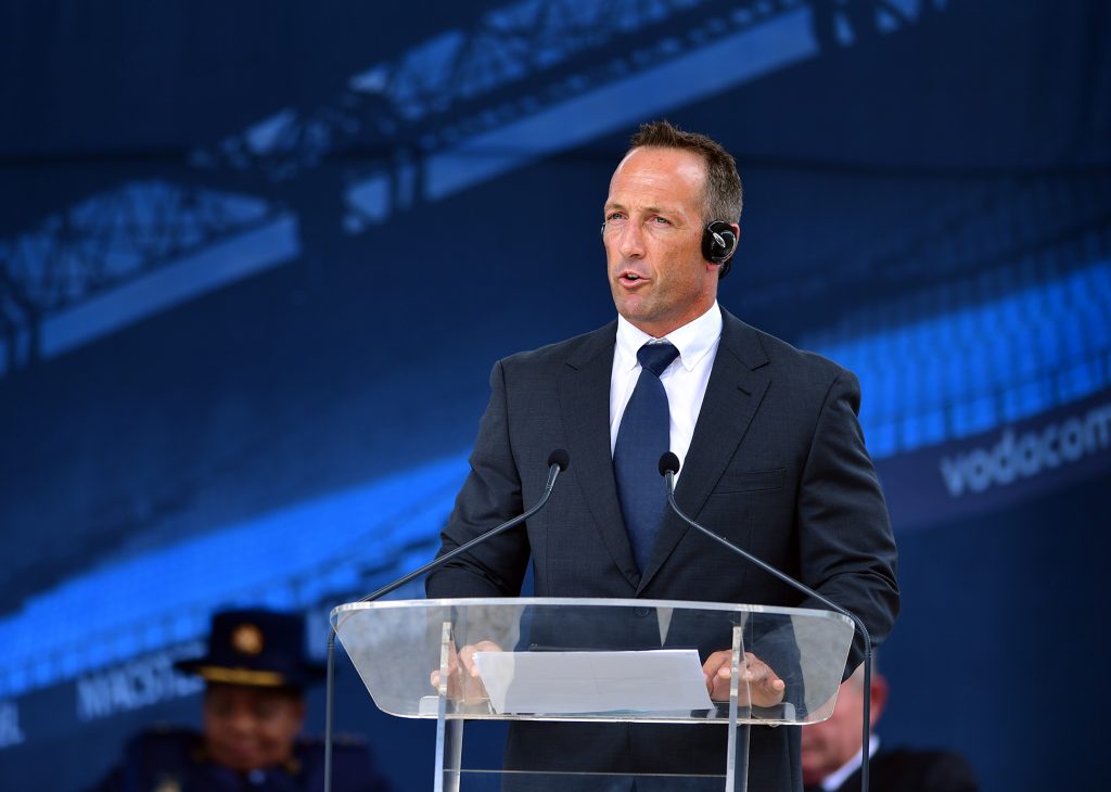 Stefan Terblanche speaking during function