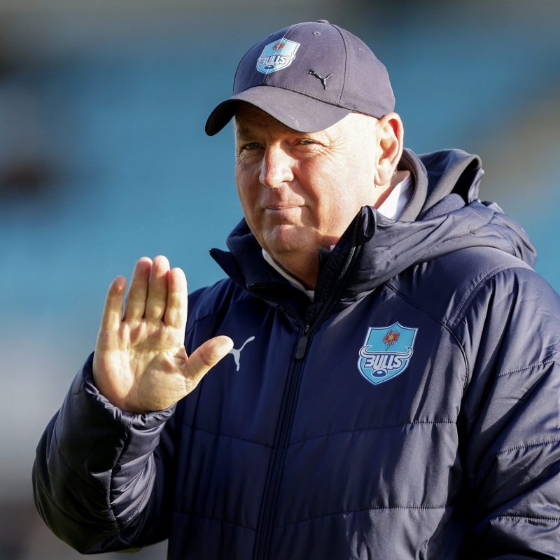 Jake White thumbs up