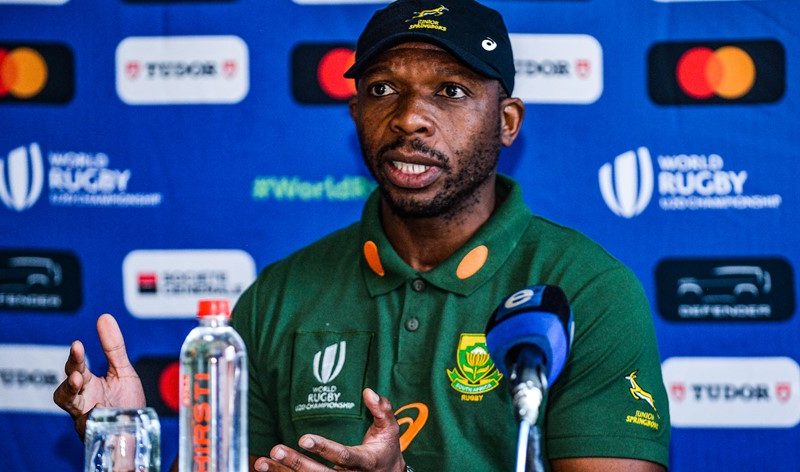 Junior Springbok coach, Bafana Nhleko addressing the media (c) SA Rugby