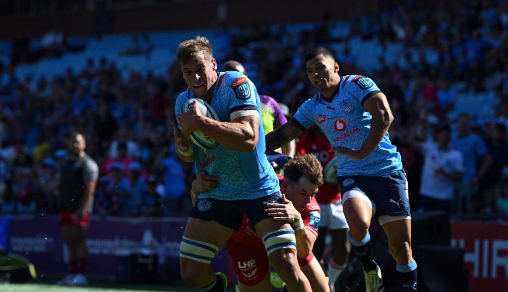 Cameron Hanekom in action against Scarlets at Loftus (c) Vodacom Bulls/Johan Rynners